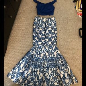 Spechless blue & white prom dress